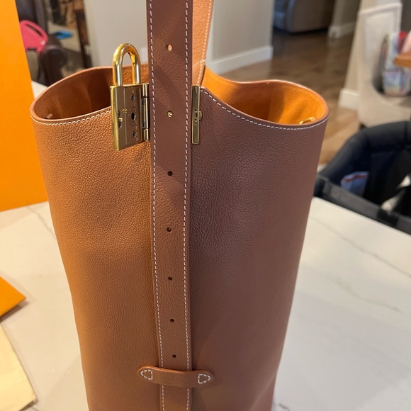 Louis Vuitton low key mm hobo - Picture 15 of 16